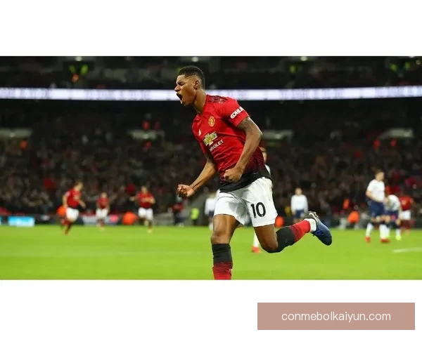 拉什福德技术细节拆解：分析其控球与射门技巧的关键因素